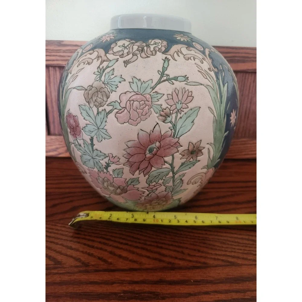 Beautiful Vintage Clue And Pink Floral Ceramic Vase Made In China